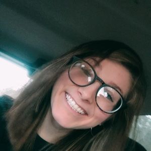 Meet your Posher, Hailey